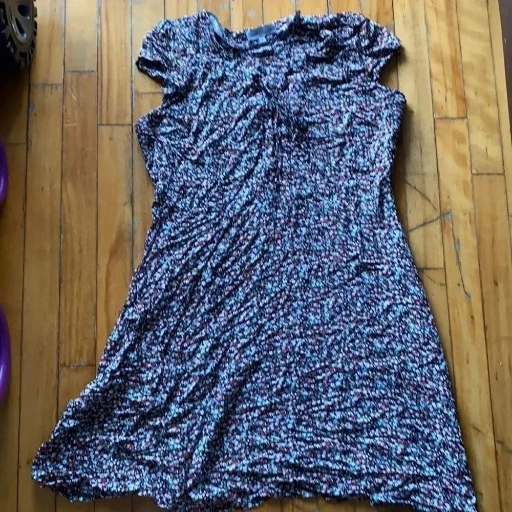 Ditsy flowers dress